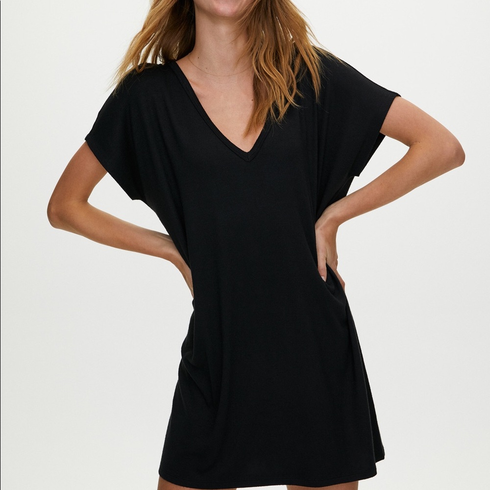 Wilfred T-Shirt Dress